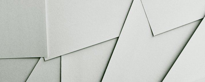 Mehrere Blätter Papier